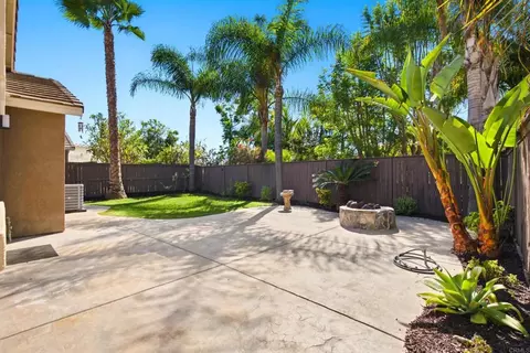 Exterior - 1009 Longfellow Ct, Oceanside, CA 92057 photo 3 of 8