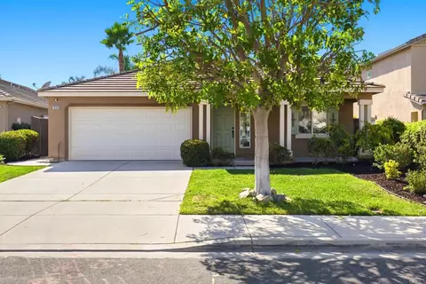 Exterior - 1009 Longfellow Ct, Oceanside, CA 92057 photo 8 of 8