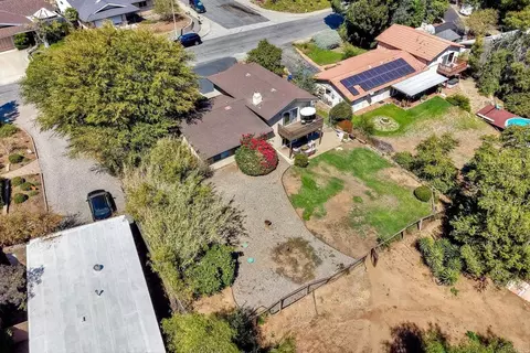 View/Area - 1461 Boyle Ave, Escondido, CA 92027 photo 4 of 6