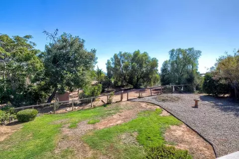 Exterior - 1461 Boyle Ave, Escondido, CA 92027 photo 3 of 9