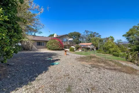 Exterior - 1461 Boyle Ave, Escondido, CA 92027 photo 6 of 9