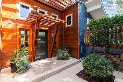 Exterior - 765 Val Sereno Dr, Encinitas, CA 92024 photo 9 of 16