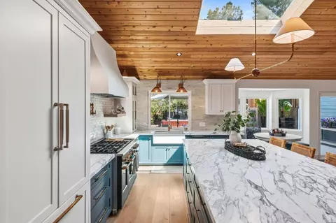 Kitchen - 765 Val Sereno Dr, Encinitas, CA 92024 photo 3 of 7