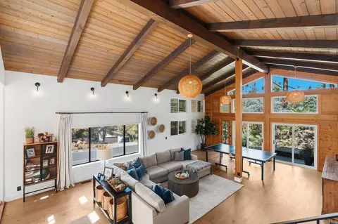 Living - 765 Val Sereno Dr, Encinitas, CA 92024 photo 4 of 9