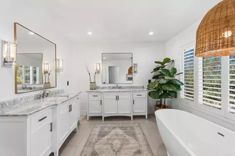 Bath - 765 Val Sereno Dr, Encinitas, CA 92024 photo 5 of 5
