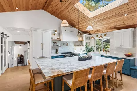 Kitchen - 765 Val Sereno Dr, Encinitas, CA 92024 photo 4 of 7