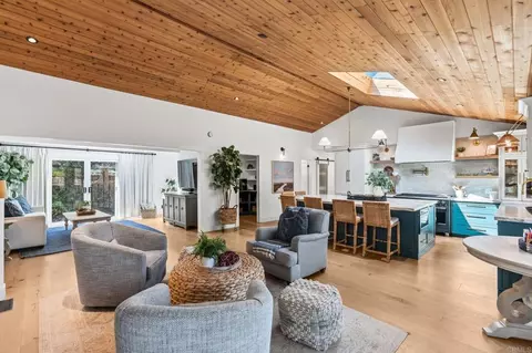 Living - 765 Val Sereno Dr, Encinitas, CA 92024 photo 7 of 9