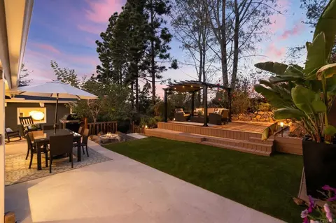 Exterior - 765 Val Sereno Dr, Encinitas, CA 92024 photo 4 of 16