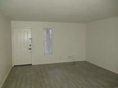 Living - 505 Calle Montecito #23, Oceanside, CA 92057 photo 1 of 1