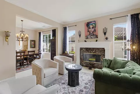 Living - 1139 Highland Park, Fallbrook, CA 92028 photo 2 of 6