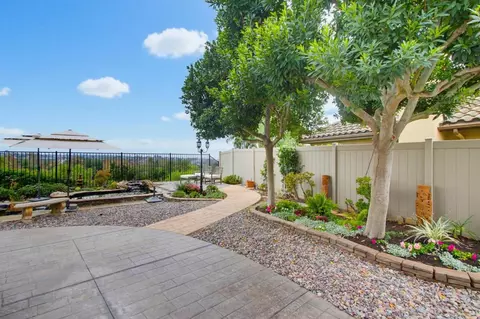 Exterior - 1139 Highland Park, Fallbrook, CA 92028 photo 10 of 14