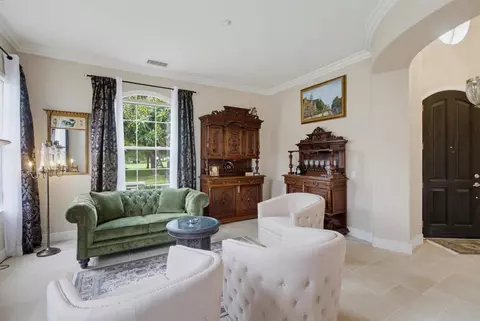 Entry Way - 1139 Highland Park, Fallbrook, CA 92028 photo 1 of 3