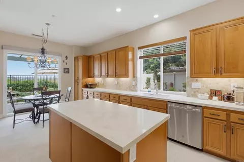 Kitchen - 1139 Highland Park, Fallbrook, CA 92028 photo 4 of 4