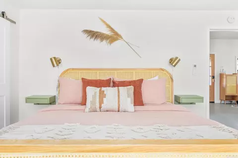 Bedroom - 5215 Shadow Mountain Rd, Joshua Tree, CA 92252 photo 3 of 12