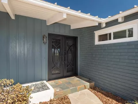 Entry Way - 4880 San Jacinto Cir E, Fallbrook, CA 92028 photo 1 of 2
