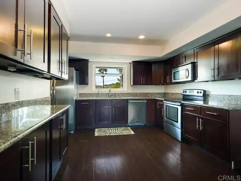 Kitchen - 4880 San Jacinto Cir E, Fallbrook, CA 92028 photo 1 of 1