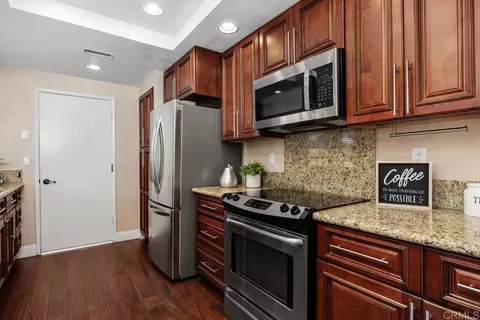 Kitchen - 5653 Tumbleweed Way, Oceanside, CA 92057 photo 2 of 4
