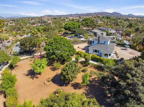 View/Area - 2900 Harris Dr, Vista, CA 92084 photo 2 of 3