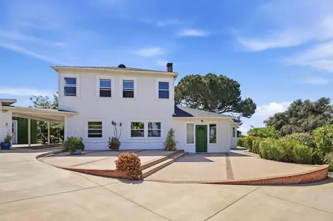 Exterior - 2900 Harris Dr, Vista, CA 92084 photo 9 of 9