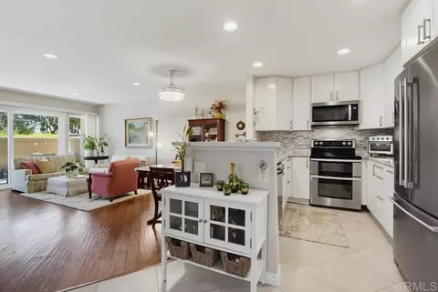 12555 Oak North Dr #102, San Diego, CA 92128