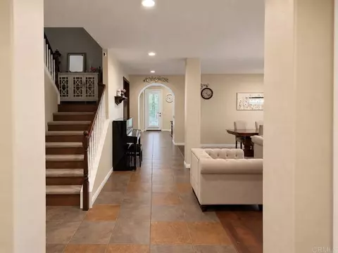 Entry Way - 32156 Beaver Creek Ln, Temecula, CA 92592 photo 1 of 6