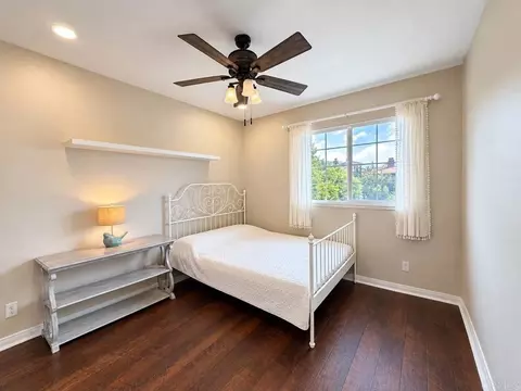 Bedroom - 32156 Beaver Creek Ln, Temecula, CA 92592 photo 2 of 4