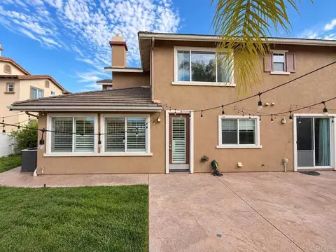 Exterior - 32156 Beaver Creek Ln, Temecula, CA 92592 photo 7 of 9