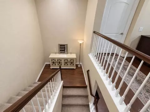 Entry Way - 32156 Beaver Creek Ln, Temecula, CA 92592 photo 3 of 6