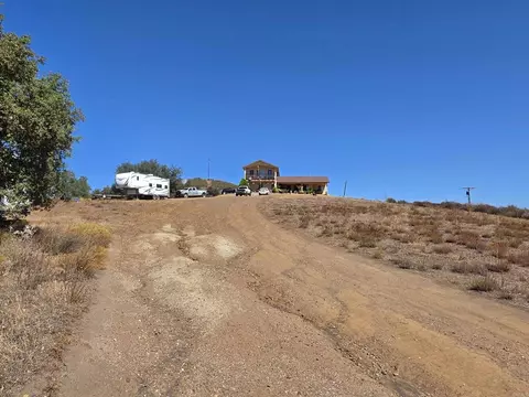 27828 Golden Eagle Rd, Ramona, CA 92065 photo 5