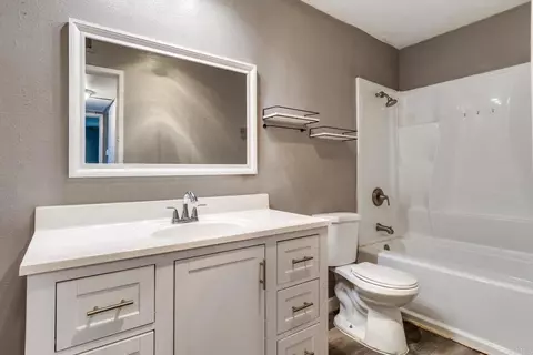 Bath - 1811 E Grand Ave #149, Escondido, CA 92027 photo 1 of 1