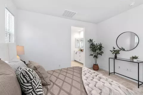 Bedroom - 32789 Tannat Dr, Temecula, CA 92591 photo 1 of 4
