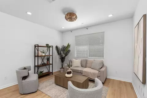 Living - 32789 Tannat Dr, Temecula, CA 92591 photo 1 of 2