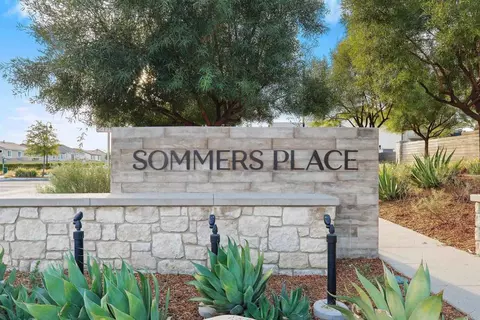 View/Area - 32789 Tannat Dr, Temecula, CA 92591 photo 1 of 7