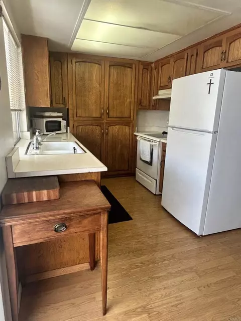 902 N Fig St #C, Escondido, CA 92026 photo 3