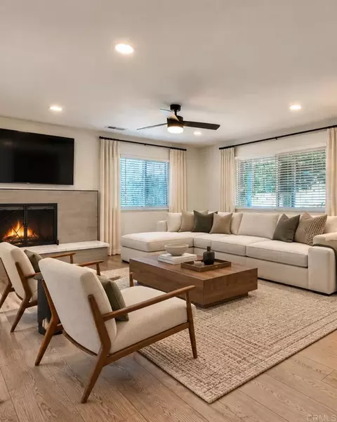 Living - 2449 Primrose Ave, Vista, CA 92083 photo 1 of 4