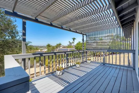Exterior - 2449 Primrose Ave, Vista, CA 92083 photo 3 of 13