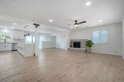 Living - 2449 Primrose Ave, Vista, CA 92083 photo 2 of 4
