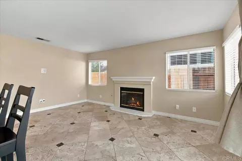 Living - 914 Tempera Ct, Oceanside, CA 92057 photo 2 of 2
