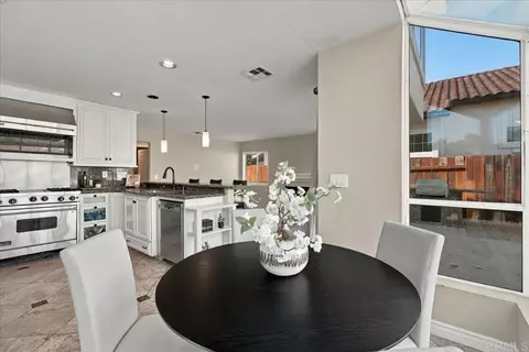 Dining - 914 Tempera Ct, Oceanside, CA 92057 photo 2 of 3