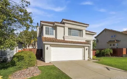 Exterior - 914 Tempera Ct, Oceanside, CA 92057 photo 6 of 7