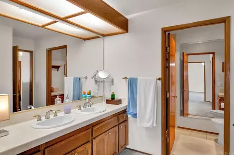 Bath - 345 Playa Blanca, Encinitas, CA 92024 photo 2 of 2