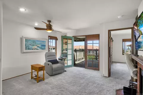 Living - 345 Playa Blanca, Encinitas, CA 92024 photo 2 of 3