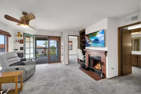 Living - 345 Playa Blanca, Encinitas, CA 92024 photo 1 of 3