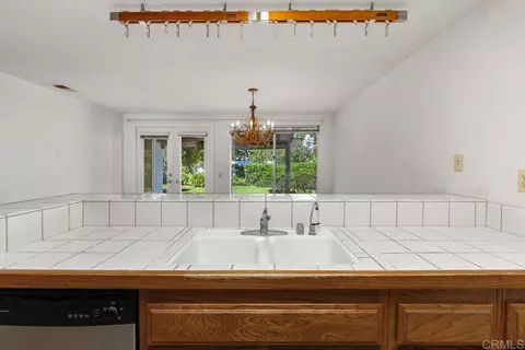 Kitchen - 4921 Keos Way, Oceanside, CA 92056 photo 5 of 5