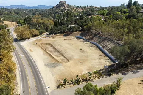 2805 Overland Trl, Fallbrook, CA 92028 photo 3