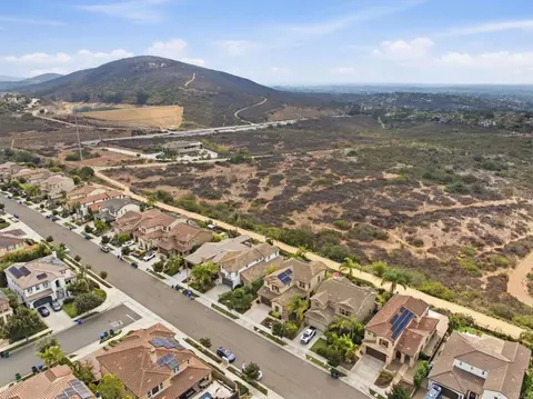 View/Area - 3391 Corte Panorama, Carlsbad, CA 92009 photo 5 of 16