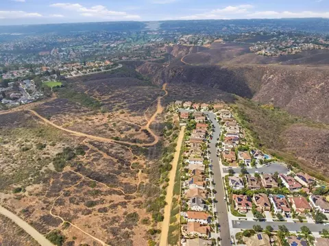 View/Area - 3391 Corte Panorama, Carlsbad, CA 92009 photo 12 of 16