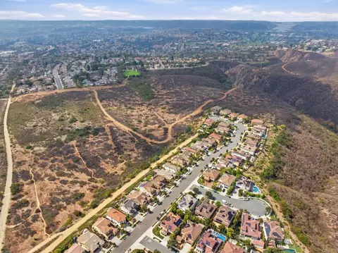 View/Area - 3391 Corte Panorama, Carlsbad, CA 92009 photo 13 of 16
