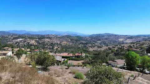 2437 Gracey Ln, Fallbrook, CA 92028 photo 21