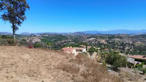 2437 Gracey Ln, Fallbrook, CA 92028 photo 20